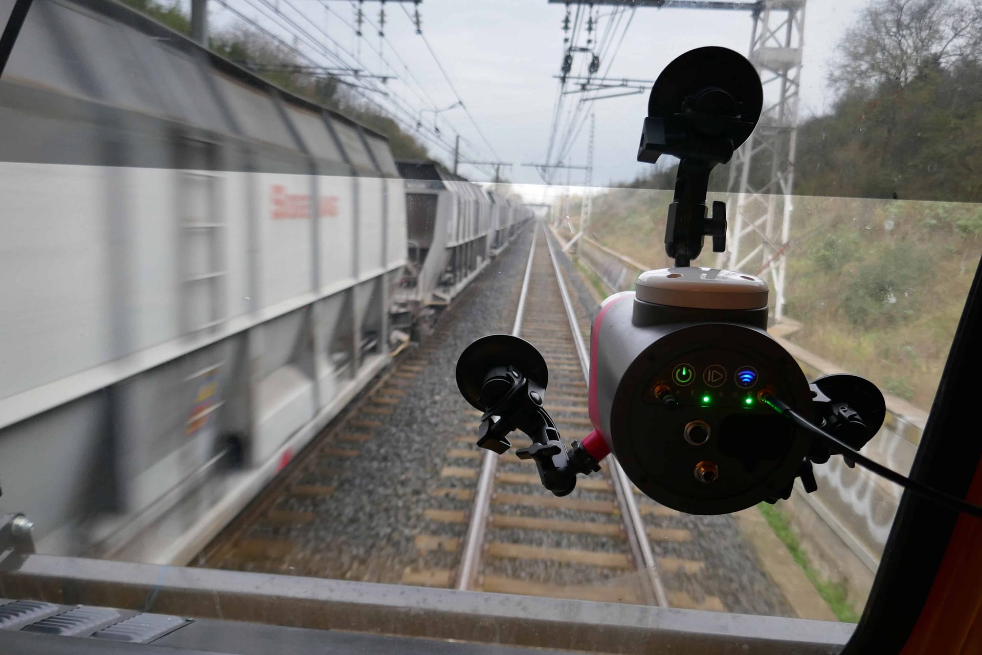 railway-mobile-mapping-system-for-georeferenced-and-massive-data-collection